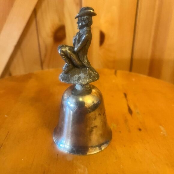 1978 First Annual Edition American Holiday Series Reed & Barton Silver Bell. - Picture 1 of 5